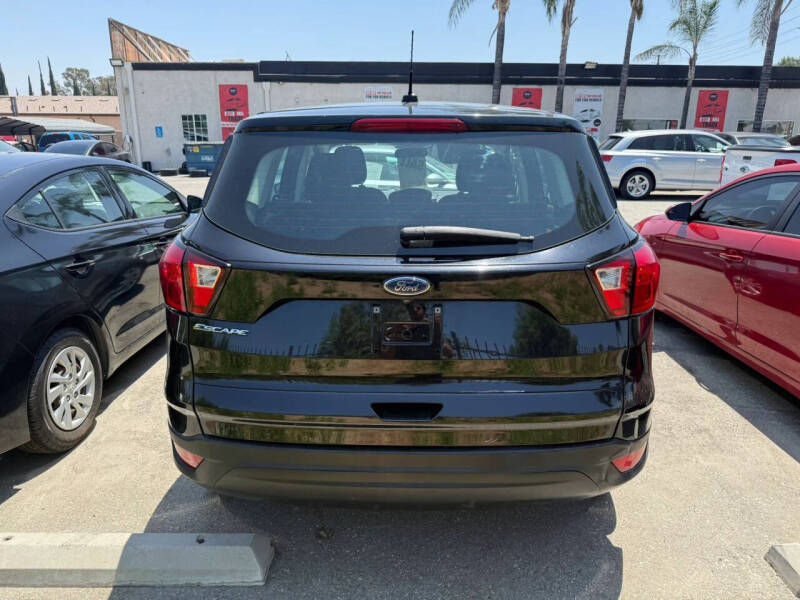 2019 Ford Escape S