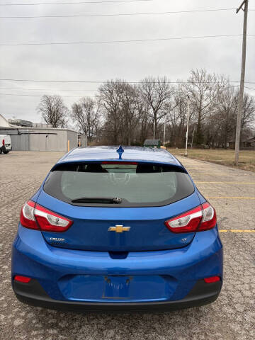 2017 Chevrolet Cruze LT Auto