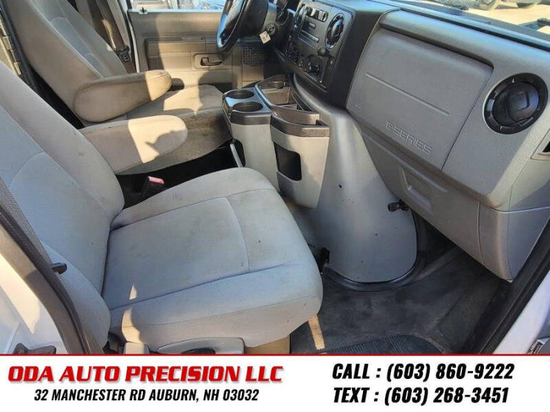 2013 Ford E-Series E-350 SD