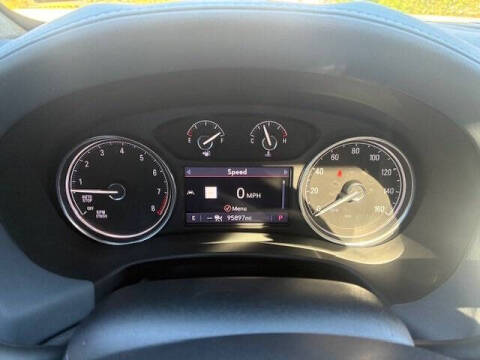 2022 Buick Enclave Essence