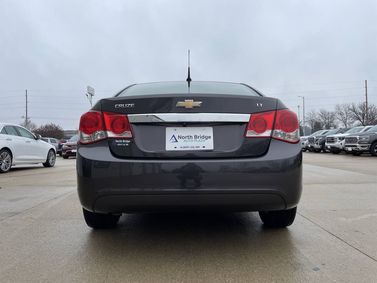 2014 Chevrolet Cruze photo 25