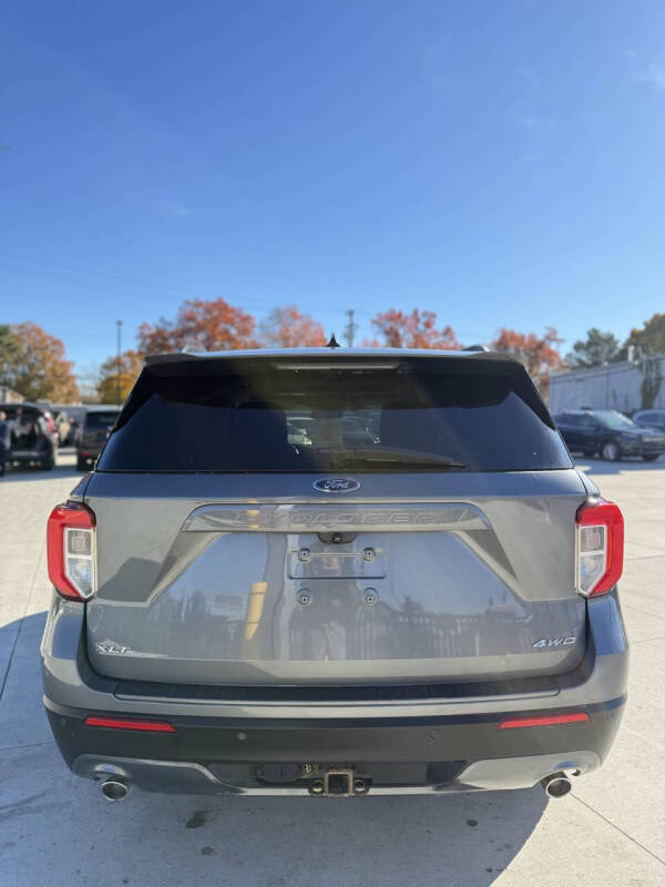 2021 Ford Explorer XLT