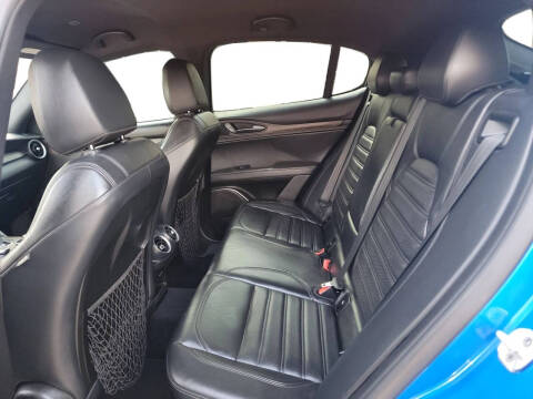 2018 Alfa Romeo Stelvio Ti Sport