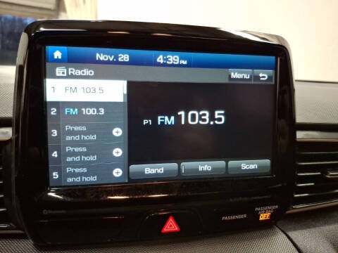 2019 Hyundai Veloster