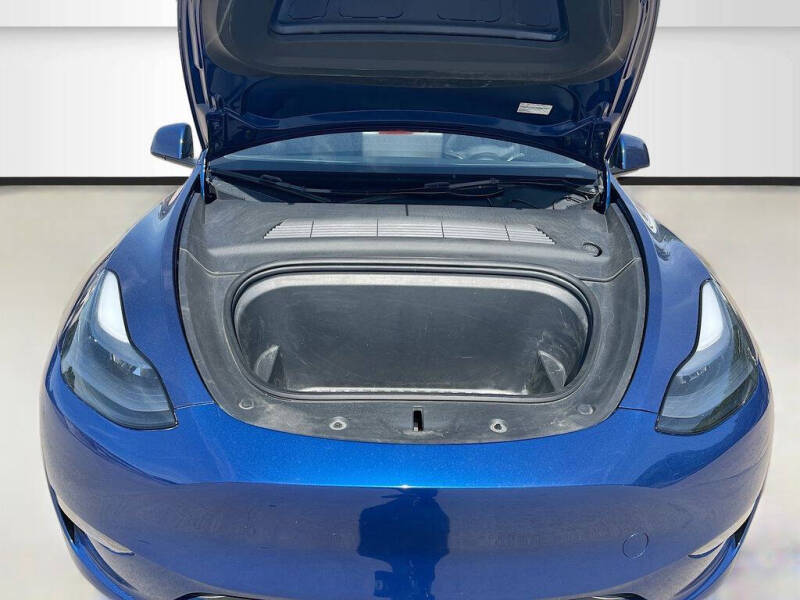 2024 Tesla Model Y Long Range
