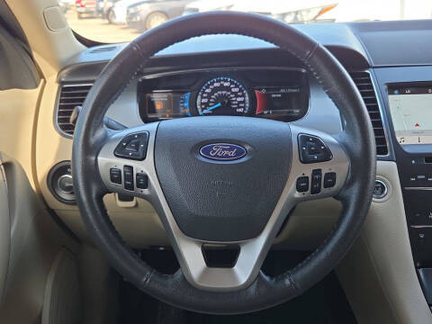 2019 Ford Taurus SEL