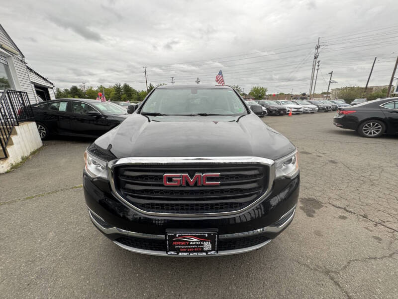 2017 GMC Acadia SLE-1