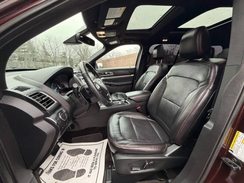 2018 Ford Explorer Sport