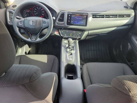 2017 Honda HR-V EX
