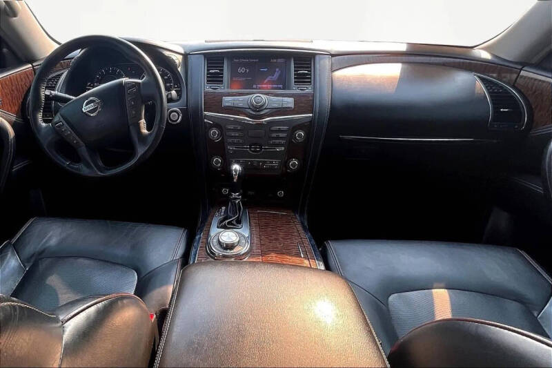 2017 Nissan Armada Platinum