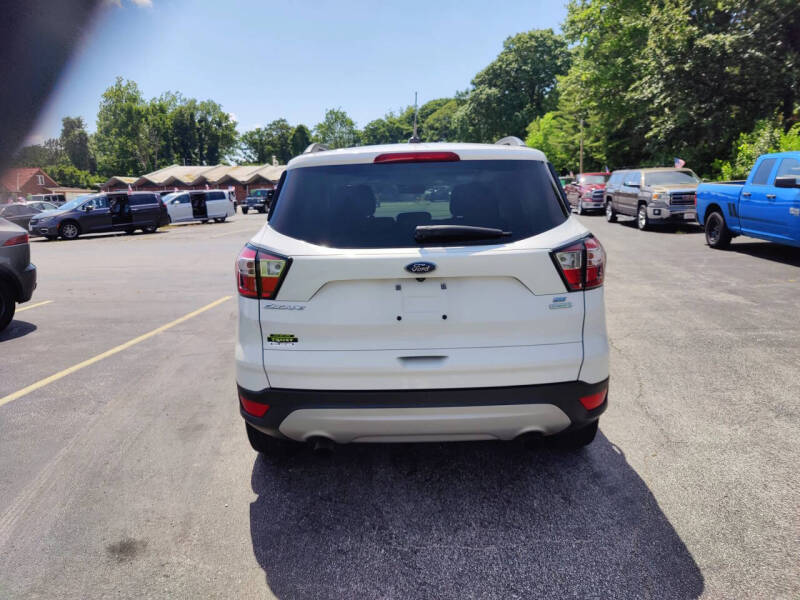 2018 Ford Escape SE