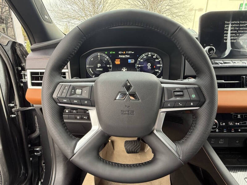 2025 Mitsubishi Outlander PHEV