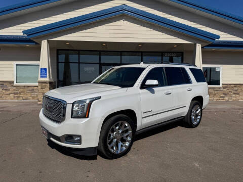 2016 GMC Yukon for sale at The Car Buying Center in Loretto MN