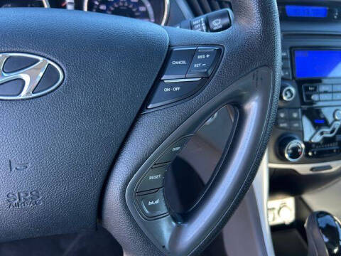 2013 Hyundai Sonata Hybrid