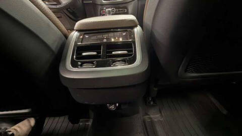 2019 Volvo XC90 T6 Momentum