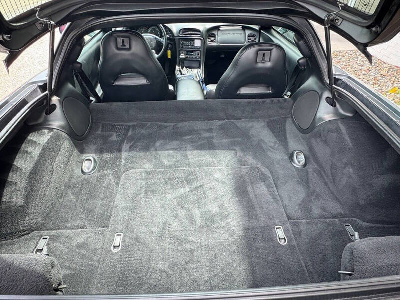 2004 Chevrolet Corvette