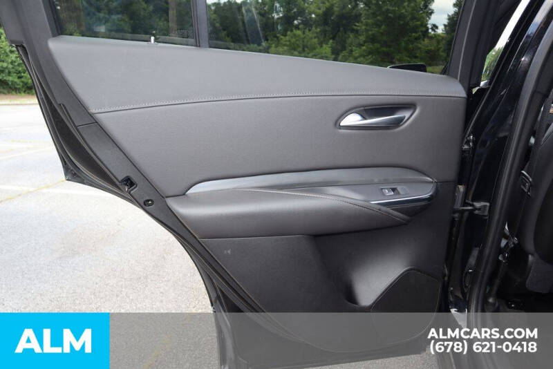 2025 Cadillac XT4 Premium Luxury