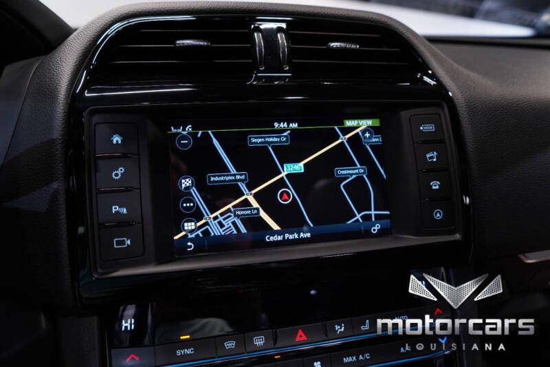 2018 Jaguar F-PACE 25t Premium