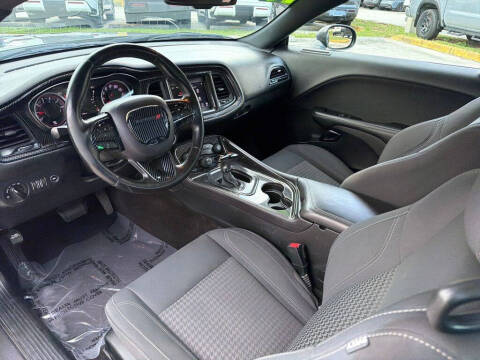 2019 Dodge Challenger SXT