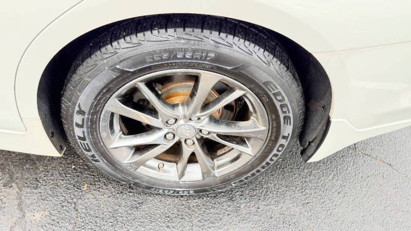 2017 Infiniti Q50 3.0T Signature Edition