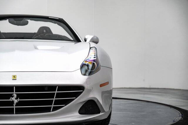 2016 Ferrari California T