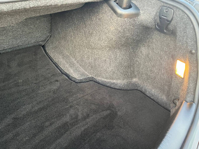 2014 Chrysler 300 C John Varvatos Limited Edition