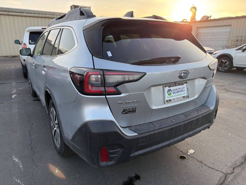 2021 Subaru Outback Premium