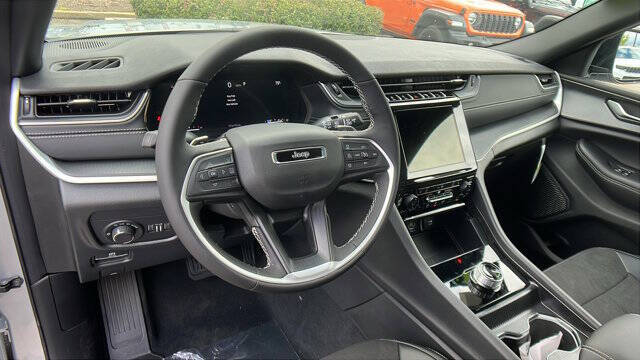 2025 Jeep Grand Cherokee L Altitude X