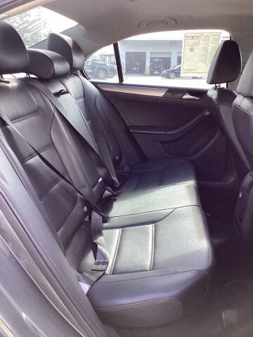 2015 Volkswagen Jetta