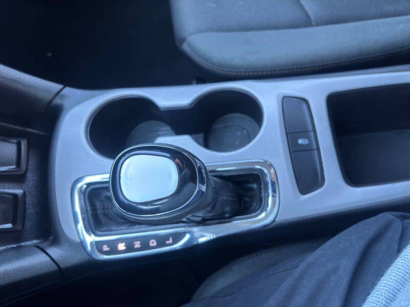 2017 Chevrolet Cruze LS Auto