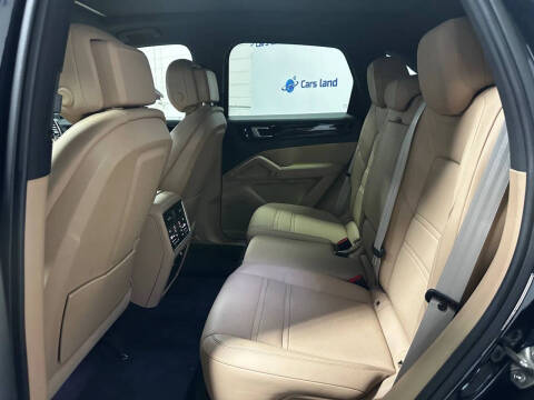 2022 Porsche Cayenne