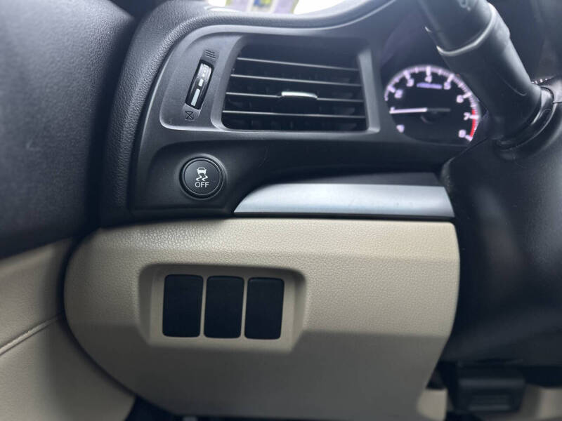 2013 Acura ILX 2.0L w/Tech