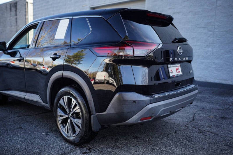 2021 Nissan Rogue SV