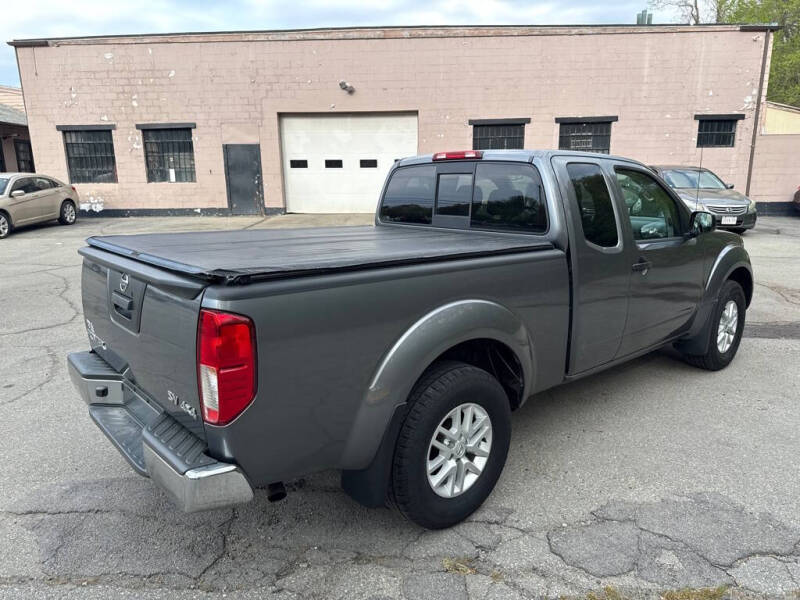 2021 Nissan Frontier