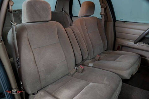 2003 Ford Crown Victoria