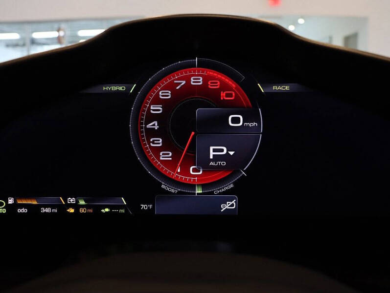 2024 Ferrari 296 GTS