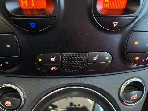 2017 FIAT 500 Lounge