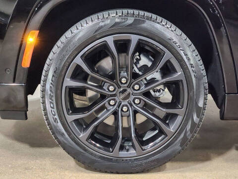 2024 Jeep Grand Wagoneer Series III Obsidian