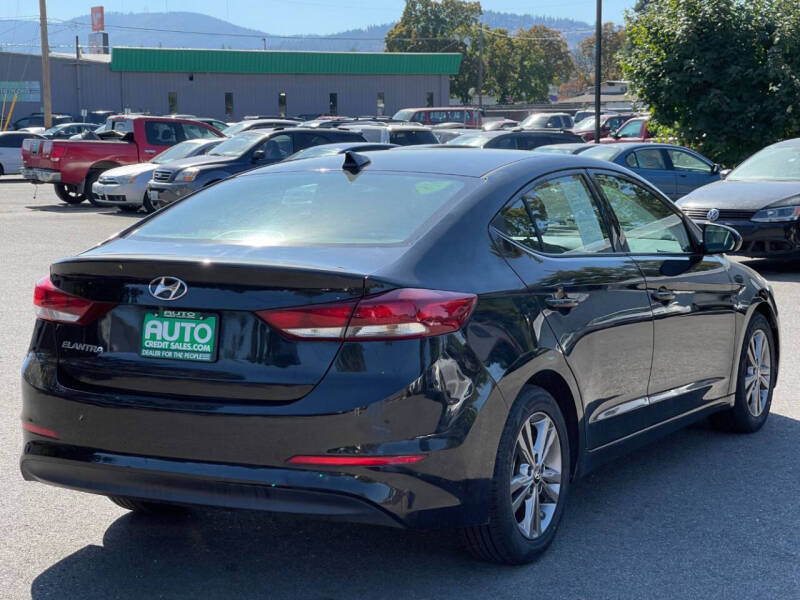 2018 Hyundai Elantra