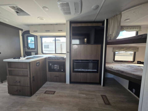 2026 Prime Time RV Avenger 23BHS