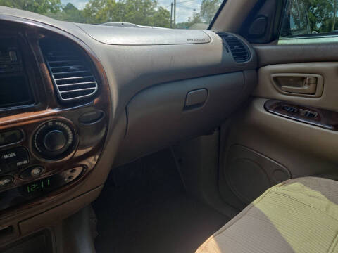 2002 Toyota Sequoia SR5