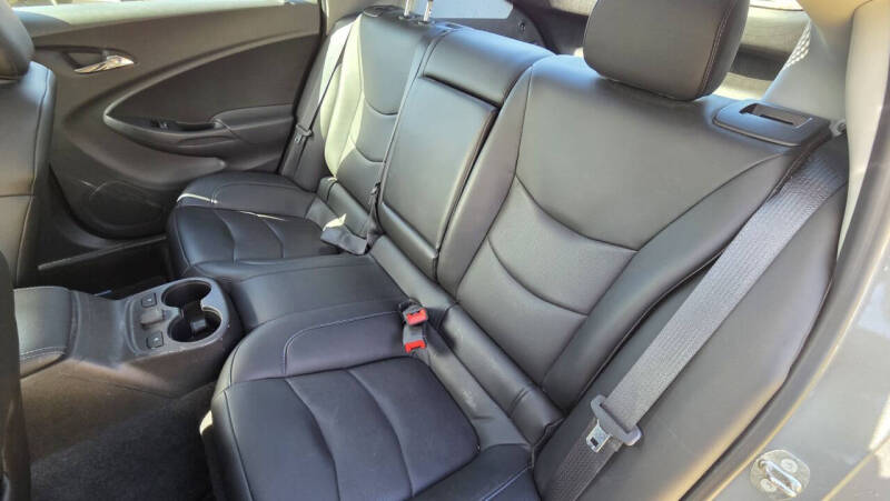 2018 Chevrolet Volt Premier - Photo 11