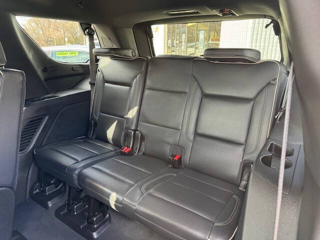 2021 GMC Yukon SLT
