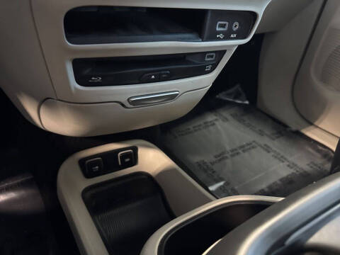 2018 Chrysler Pacifica Touring L Plus