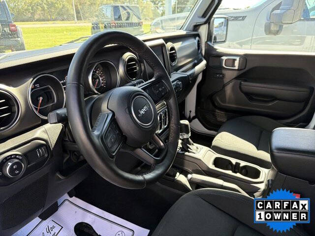 2023 Jeep Gladiator Willys