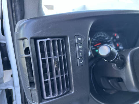 2023 Chevrolet Express 2500