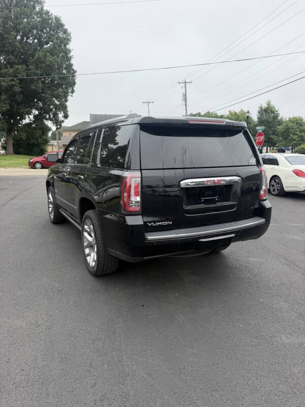 2017 GMC Yukon Denali