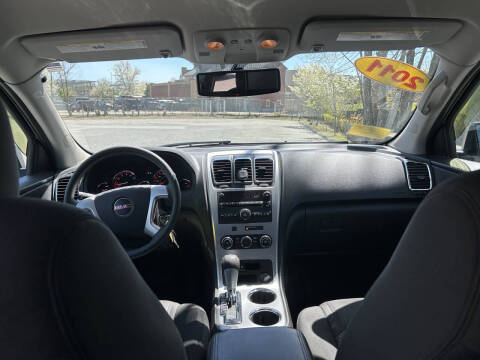 2011 GMC Acadia SL