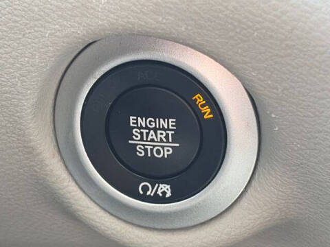 2021 Chrysler Voyager LX