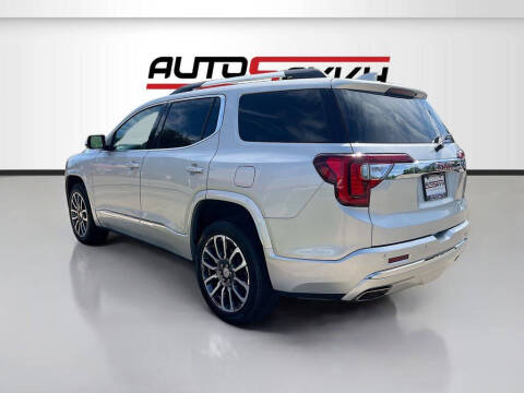 2020 GMC Acadia Denali